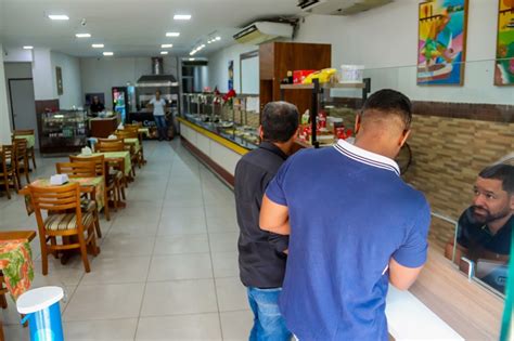 Procon Realiza Fiscaliza O Educativa Em Restaurantes De Juazeiro