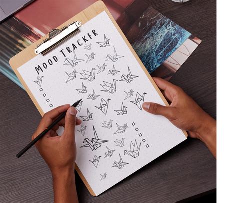 Minimalist Origami Tracker