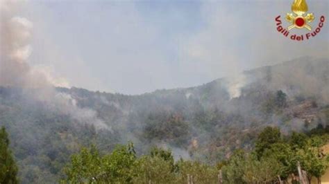 Roma Arrestato Il Colpevole Dell Incendio In Via Della Pisana Romait