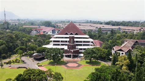 Ipb Melesat Tingkat Ranking Universitas Terbaik Dunia Versi Qs Wur