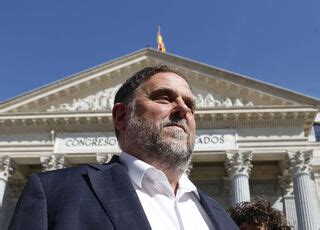 Junts y ERC acuerdan bloquear la investidura de Sánchez si no negocia