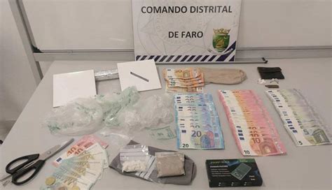 Psp Deteve 4 Pessoas Por Tráfico De Droga Em Vrsa