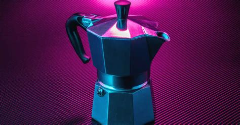 How To Use A Moka Pot Spillin The Beans