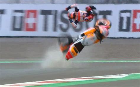 Video: Remember Marc Marquez crash at Indonesia's GP Warm Up ...