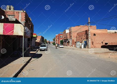 Adrar, Algeria - 06 Nov 2014: Adrar City in Desert Sahara, Algeria ...