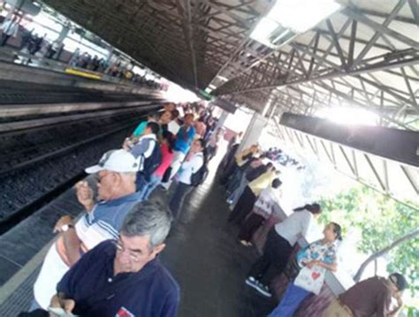 Falla El Ctrica Causa Retraso En La L Nea Del Metro De Caracas El