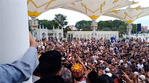 Foto Foto Anies Bersama Masyarakat Aceh Usai Shalat Jum At Di Masjid