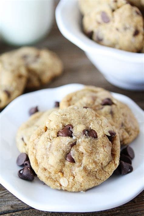 Coconut Oil Chocolate Chip Cookies