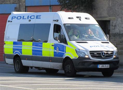 West Yorkshire Police Yj66 Bje Mercedes Sprinter On Duty Flickr