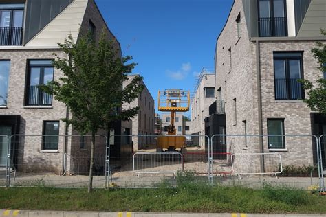 House Building Off Milne Avenue Hugh Venables Cc By Sa