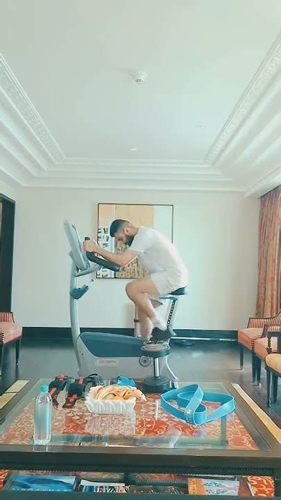 Virat Kohli is doing gym in his own house 🏡 || Everyday||Virat Koheli ...