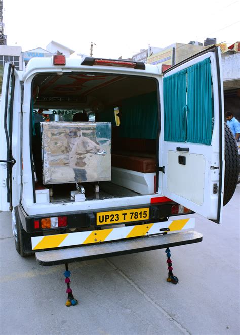 How a Dead Body is Stored in Mortuary Freezer Box? - Express Dead Body Transport Services