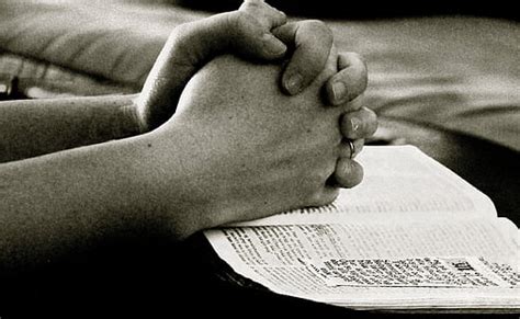 Hd Wallpaper Hands Praying In Church People Bible Jesus Person