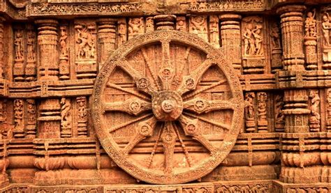 Erotic Sculptures At Konark Sun Temple Temple Architecture Travel Blog