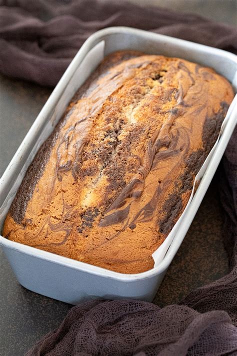 Eggless Marble Cake Step By Step Recipe Ruchiskitchen