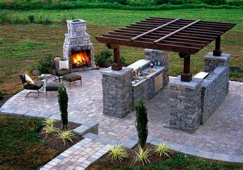 Outdoor Living Spaces with Fireplaces, Modern Ideas, Backyard Design Tips