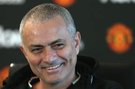 Jose Mourinho Haircut Man Utd Boss Shaves Off Hair Ahead Of Hull Clash