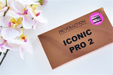 Makeup Revolution Iconic Pro 2 Palette