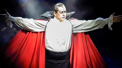 Llegó el día Drácula se presenta esta noche en el Paraninfo de la UNSE