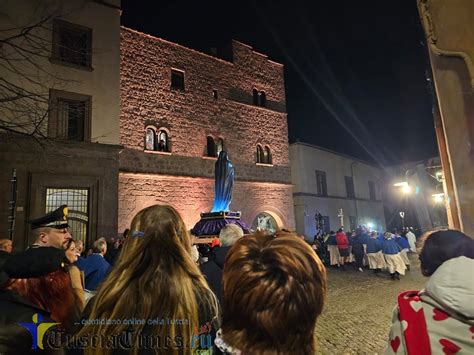 Suggestiva E Commovente Rievocazione Della Passione Di Cristo A Piazza