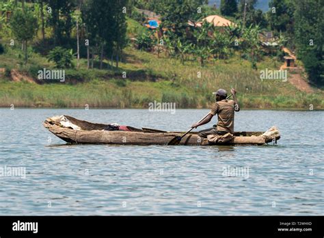 Dugout canoe africa hi-res stock photography and images - Alamy