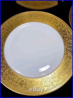 January Gold Dinner Plates