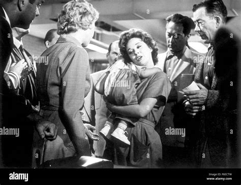 Nov 18, 1958; Los Angeles, CA, USA; Actress SUSAN HAYWARD stars as ...