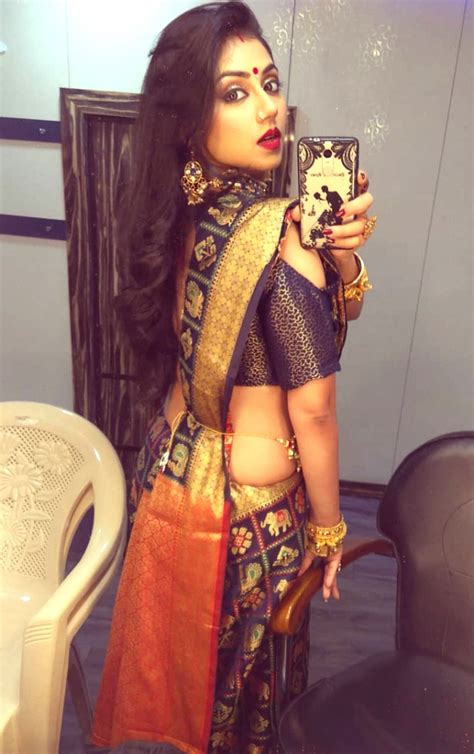 Reema Worah The Most Beautiful Babe In Saree IndianGalz