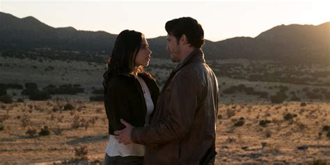 All About the CW's 'Roswell' Reboot — 'Roswell, New Mexico' Spoilers ...