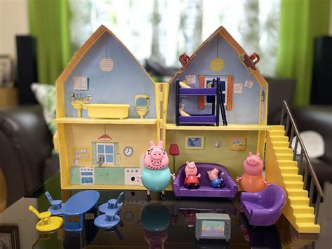 Peppa Pig Playhouse Set, Hobbies & Toys, Toys & Games on Carousell