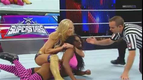 Naomi Vs Summer Rae Video Dailymotion