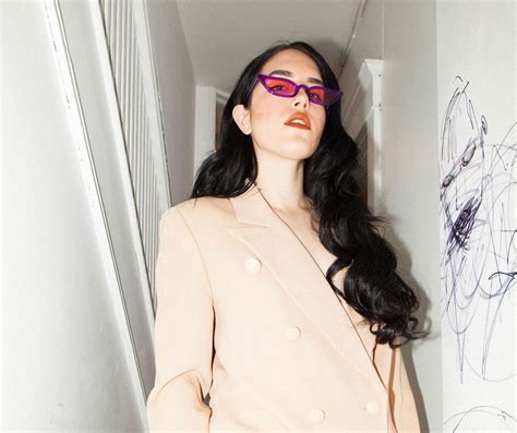 The Brunette Salad Page Of