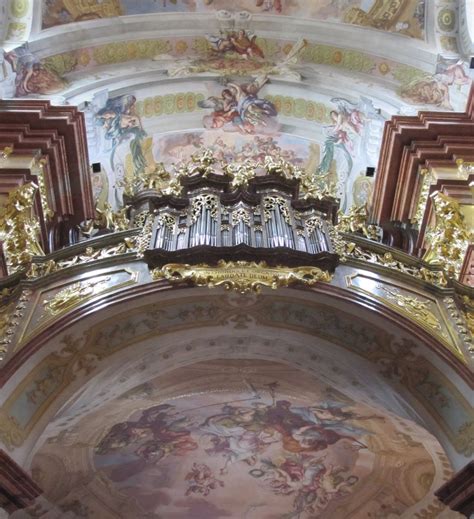 Solve Melk Abbey Organ Facade, view 1 jigsaw puzzle online with 16 pieces