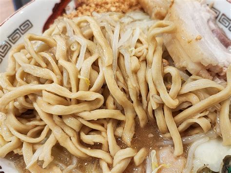 ラーメン豚山「小ラーメン（ﾔｻｲｱﾌﾞﾗﾏｼﾏｼｱﾚ）」を食す 3 かっぱのひとりごとぅ