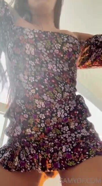 Samyof Showing Her Pussy While Cleaning The House Showing Off Cnn Amador