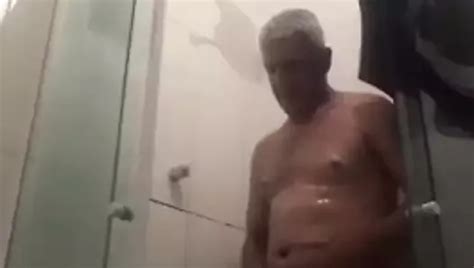 Paizao Tomando Banho Gay Locker Room HD Porn Video 6a XHamster