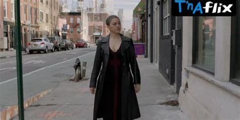 Alia Shawkat Lesbian Scene In Duck Butter Tnaflix