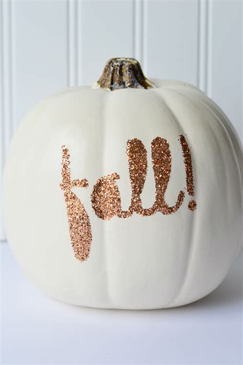 12 Best Glitter Pumpkin Ideas - How to Make Sparkly Pumpkins with Glitter