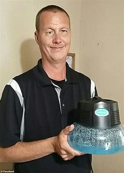 Oklahoma Town S ONLY Cop Is Arrested After Offering A 16 Year Old Girl Money To Perform Sex Act