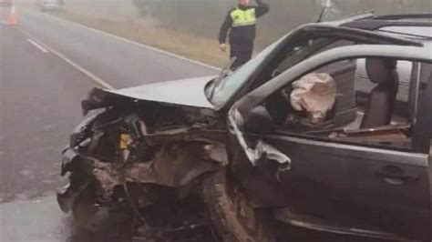 Dos Autos Colisionaron En La Ruta En Medio De La Niebla Hay Cuatro