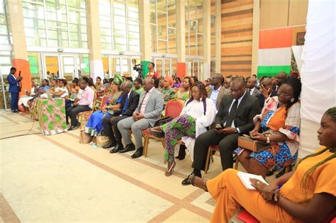 C L Bration De La Journ E Internationale De La Femme Au Cepici