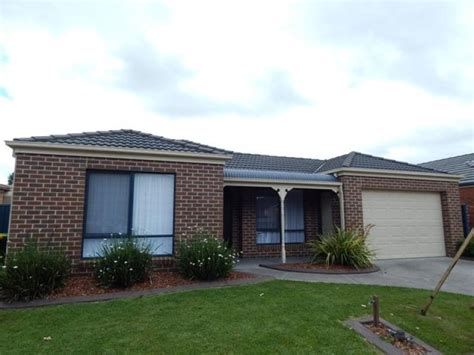 12 The Parkway Pakenham Vic 3810 Au