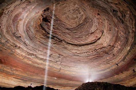 The Rumble Room Rumbling Falls Cave Tennessee Usa Geology