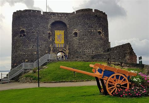 Northern Ireland Castles: Carrickfergus Castle. History, Facilities and ...