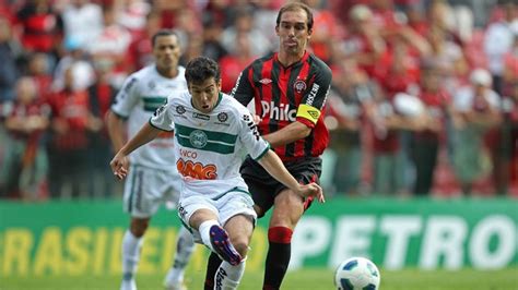 Atlético PR vence tira o Coritiba do G 5 mas cai para a Série B