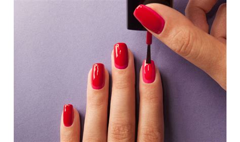 How To Paint Your Own Nails At Daniel Lynch Blog