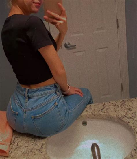 Do These Jeans Make My Ass Look F At Nudes Gonemild Nude Pics Org