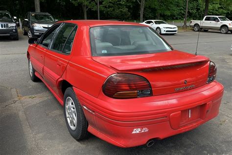 1998 Pontiac Grand am SE sedan – Auto U.S. Direct