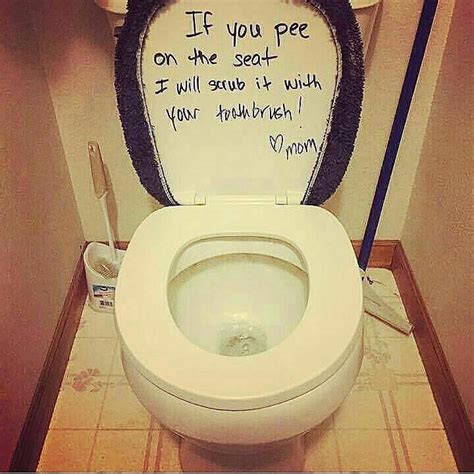 I Never Would Think To Use The Inside Of A Toilet Seat As A Whiteboard