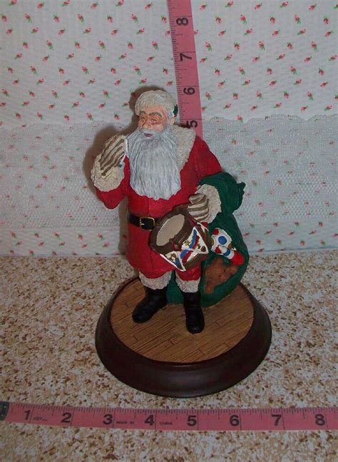 Danbury Mint A Drum For Tommy By Norman Rockwell Classic Santa